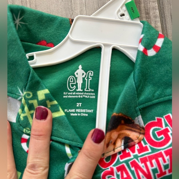 NWT Elf Toddler Christmas Fleece Pajama Set in Green and Red Size 2T - Picture 3 of 3